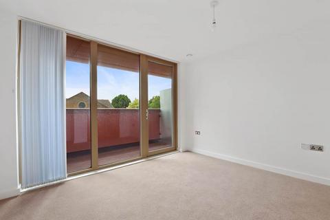 2 bedroom flat for sale, Ossory Road, London SE1