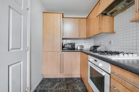 24 Cobb Close, Coventry, CV2 4GF