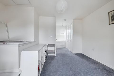 24 Cobb Close, Coventry, CV2 4GF