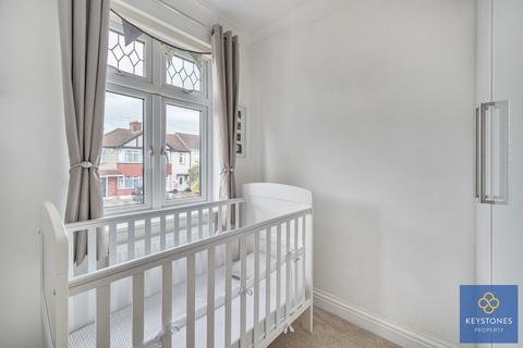 9 Ferndale Road, Romford, RM5 3ER