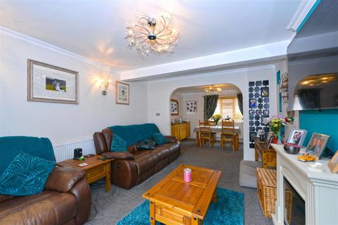 3 bedroom semi-detached house for sale, First Terrace, Sundorne, Shrewsbury