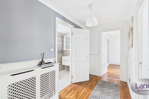 130 Juniper Close, Broxbourne, EN10 6HR