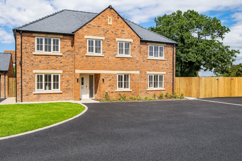 5 bedroom detached house for sale, Barmby on the Marsh DN14