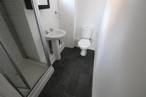 Studio to rent, Bramble Street, Coventry