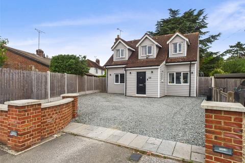 4 bedroom detached house for sale, Dorset Avenue, Chelmsford, Essex, CM2