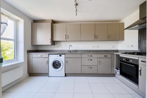 3 bedroom end of terrace house for sale, Hayes Drive, Three Mile Cross RG7