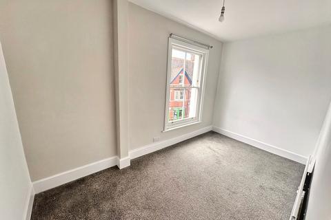 2 bedroom flat for sale, Wareham