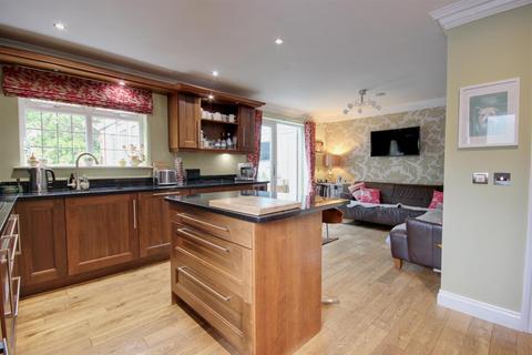 undefined, The Orchard, Leven