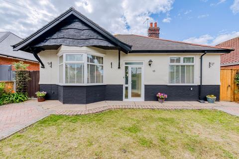 2 bedroom detached bungalow for sale, Windsor Avenue, Great Yarmouth