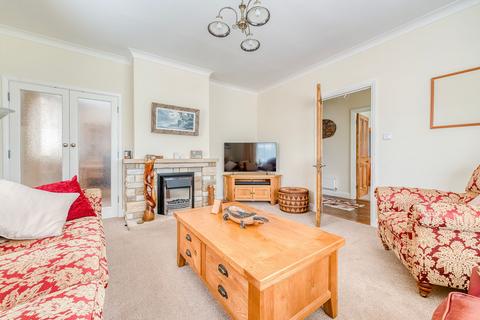 2 bedroom detached bungalow for sale, Windsor Avenue, Great Yarmouth