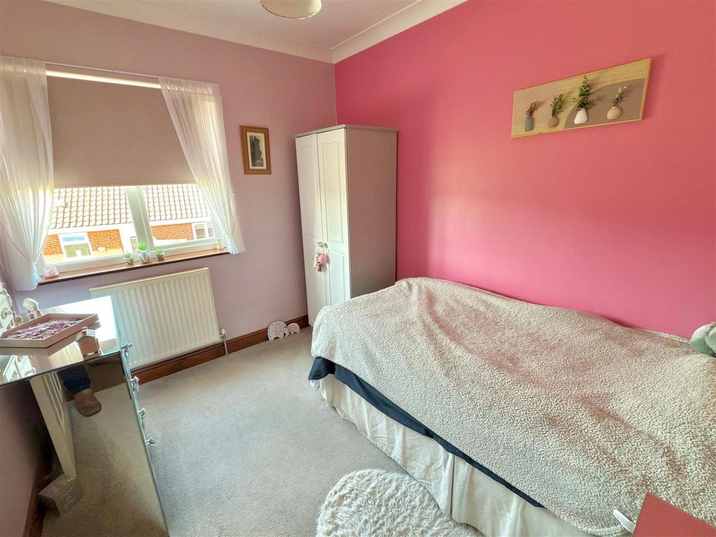 BED 4.jpg
