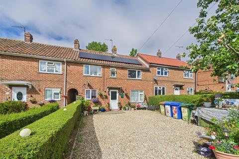 Eastgate, Nafferton, YO25 4JY