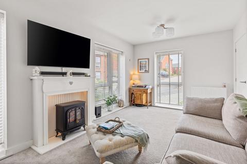 undefined, Lamin Way, Crawley RH10