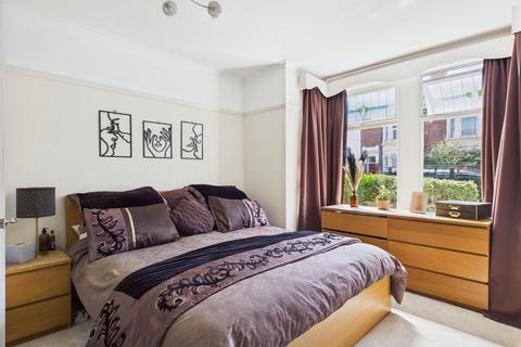 3 bedroom terraced house for sale, Salisbury Road, Portsmouth PO6