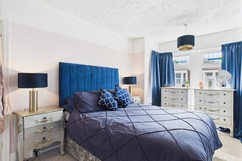 3 bedroom terraced house for sale, Salisbury Road, Portsmouth PO6