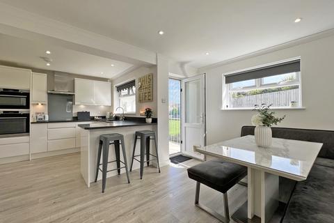 5 bedroom detached house for sale, Laflouder Fields, Mullion, Helston, Cornwall