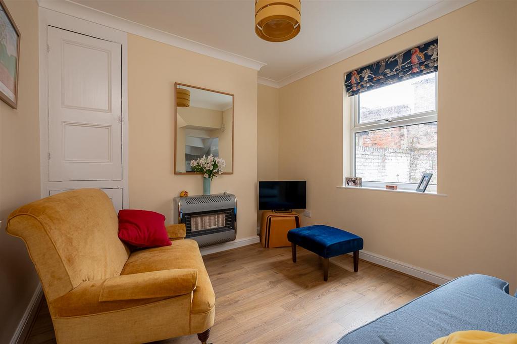 Living room 2