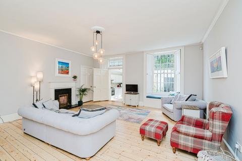 undefined, 11A, Carlton Terrace, Calton, Edinburgh, EH7 5DD