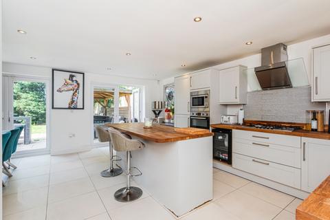 15a Bailey Lane, Bolton, BL2 5EN