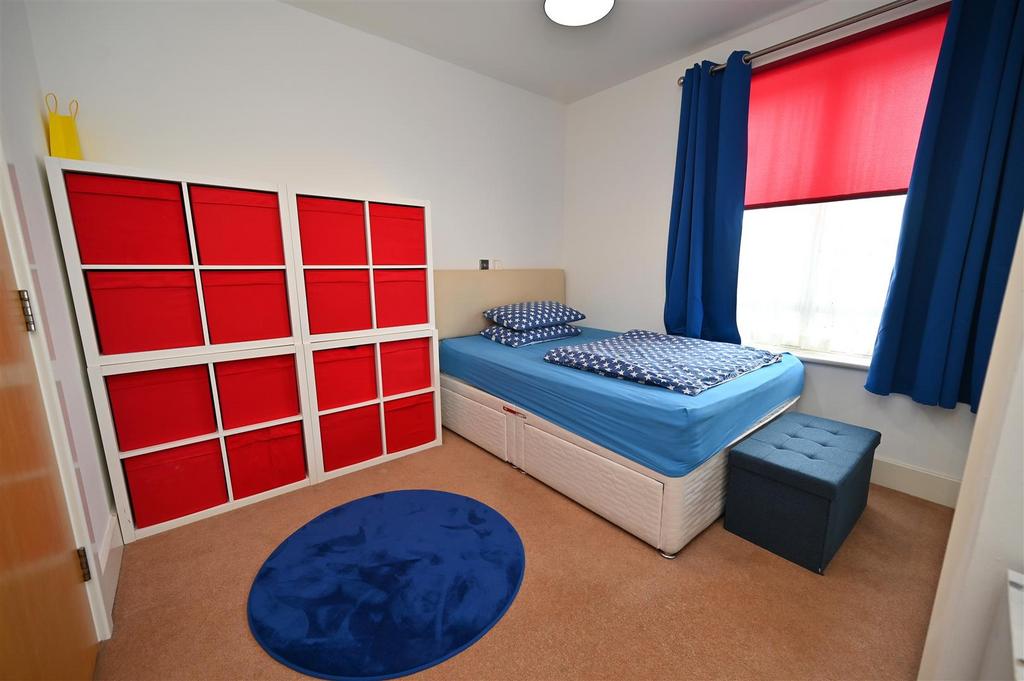 Bedroom1.1.JPG