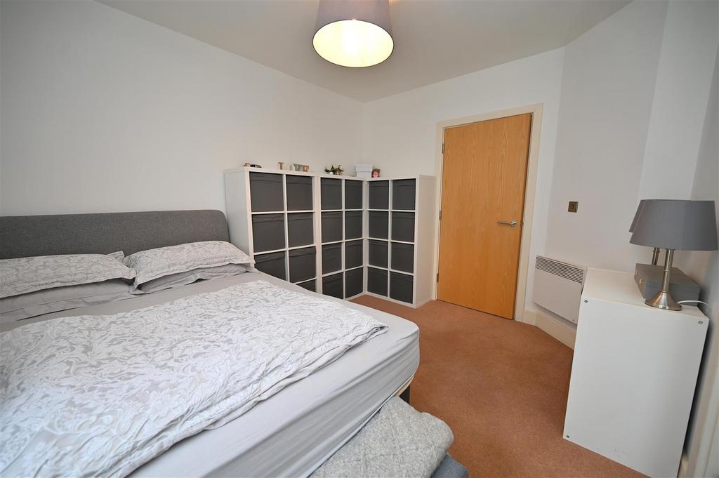 Bedroom2.3.JPG