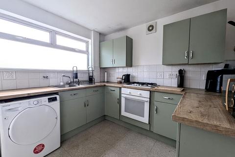 3 bedroom terraced house for sale, Benton Road, South Shields, NE34