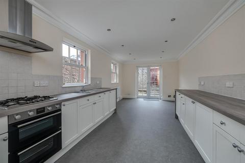 4 bedroom terraced house for sale, Durnford Street, Plymouth