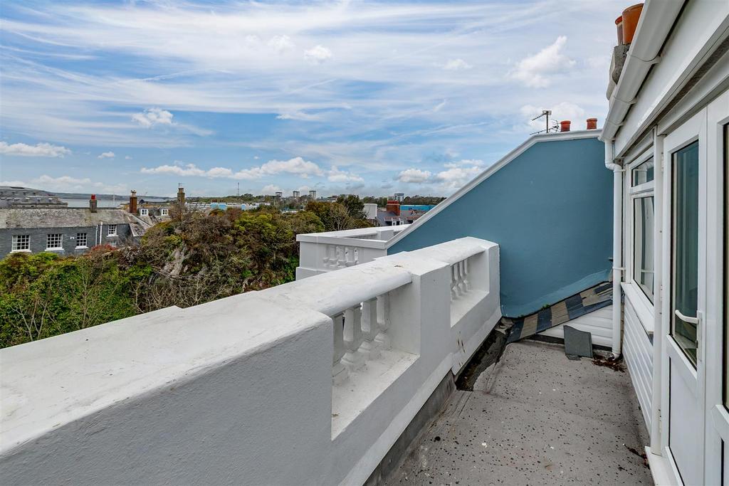 Roof Terrace 2