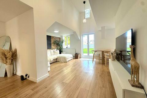 4 bedroom bungalow for sale, Westfield Avenue, Woking, Surrey, GU22
