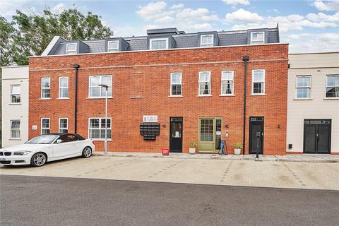2 bedroom apartment for sale, Jubilee Gardens, Oatlands Drive, Weybridge, KT13