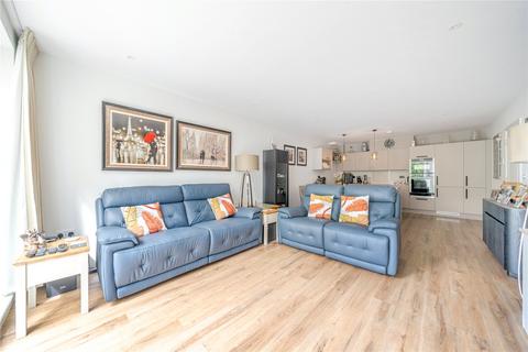 2 bedroom apartment for sale, Jubilee Gardens, Oatlands Drive, Weybridge, KT13
