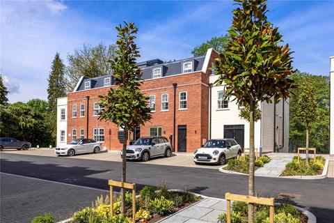 2 bedroom apartment for sale, Jubilee Gardens, Oatlands Drive, Weybridge, KT13