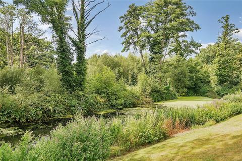 2 bedroom apartment for sale, Jubilee Gardens, Oatlands Drive, Weybridge, KT13