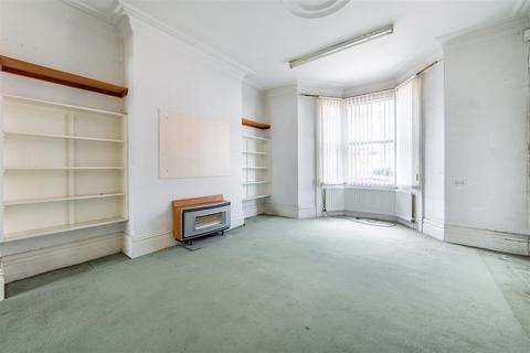 3 bedroom terraced house for sale, Honister Avenue, Jesmond, NE2
