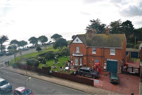 undefined, Marine Parade West, Clacton on Sea CO15