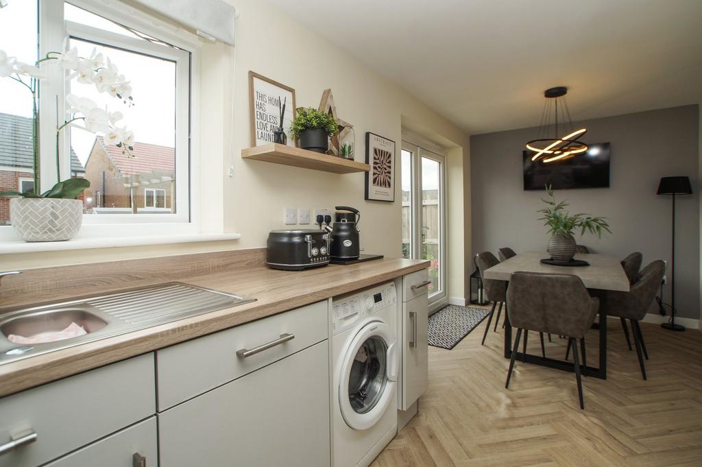 Dining Kitchen
