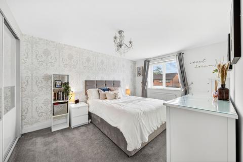 72 Lordsgate Lane, Burscough, Ormskirk, L40 7ST