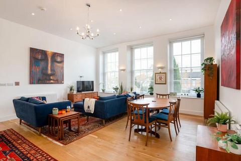 2 bedroom apartment to rent, 51 South Bar Street, Banbury OX16