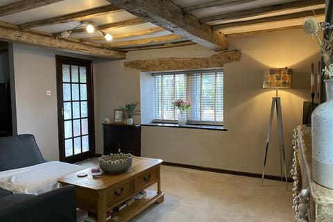 2 bedroom terraced house for sale, Elm Street, Skelmanthorpe, HD8 9BH