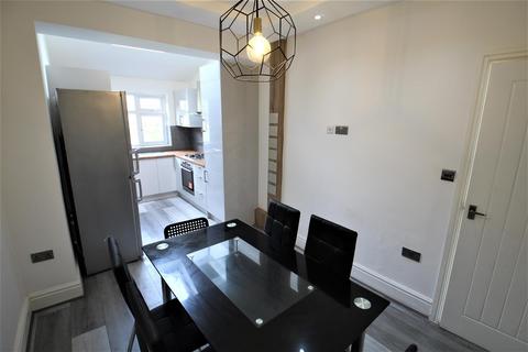 undefined, Marian Terrace, Woodhouse, Leeds, LS6 2UB