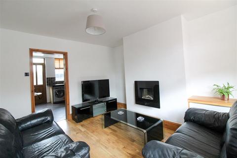 3 bedroom terraced house for sale, Wellington Street, Ripon