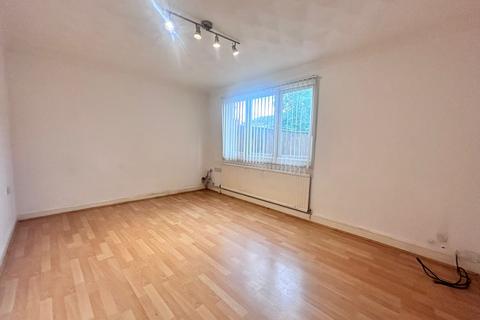 3 bedroom terraced house to rent, Tirrington, PETERBOROUGH PE3