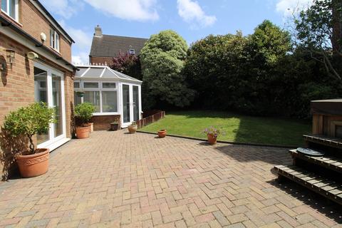 4 bedroom detached house for sale, Miskin, Pontyclun CF72