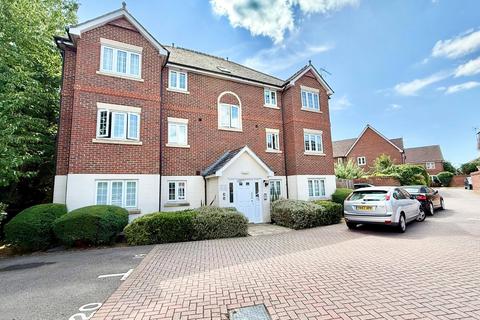 2 bedroom apartment to rent, Horsecroft Way, Tilehurst, Berkshire, RG31