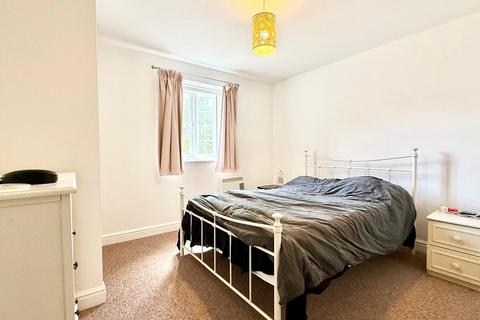 2 bedroom apartment to rent, Horsecroft Way, Tilehurst, Berkshire, RG31