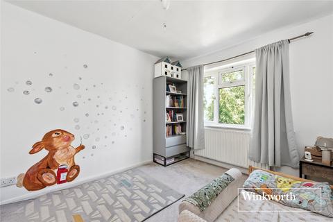 3 Regina Close, Barnet, EN5 4DR