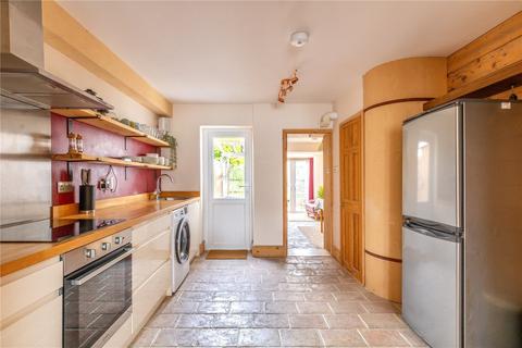 151 Luckwell Road, Bristol, BS3 3HB