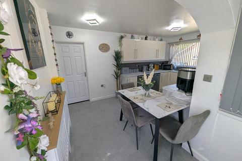 1 Baltic Close, Corby, NN18 9EA