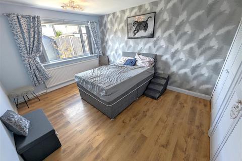 1 Baltic Close, Corby, NN18 9EA