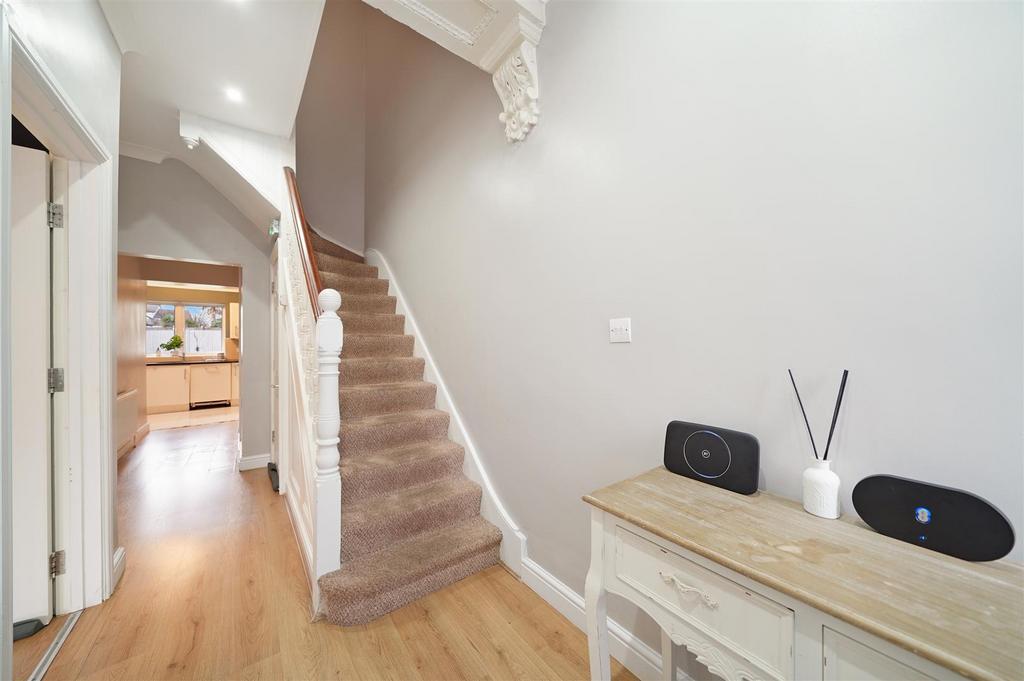 77 Woodville Road - k53s XYY7c XAm9 S5 Suh Ce.jpg